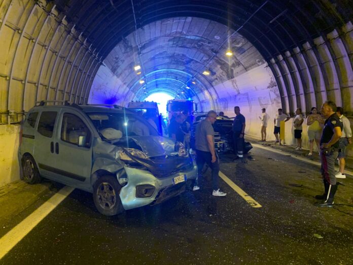 incidente a18 Taormina